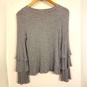 Gray BP ruffle sleeve shirt